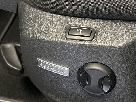 Volkswagen GOLF Variant 1.5 TSI Highline Business | Automaat! | Massagestoel | Apple Carplay | Android Auto | Navigatie | Stoelverwarming | Led | Adaptieve Cruise Control | Isofix | Parkeersensoren |