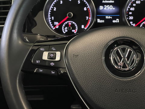 Volkswagen GOLF Variant 1.5 TSI Highline Business | Automaat! | Massagestoel | Apple Carplay | Android Auto | Navigatie | Stoelverwarming | Led | Adaptieve Cruise Control | Isofix | Parkeersensoren |