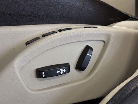 Volvo XC60 3.0 T6 AWD Summum | 305 PK! | 6 Cilinder | Panoramadak | Leder | Xenon | Navigatie | Elektrische Achterklep | Parkeersensoren | Cruise Control | Isofix | 18" Lichtmetaal |