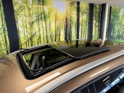 Volvo XC60 3.0 T6 AWD Summum | 305 PK! | 6 Cilinder | Panoramadak | Leder | Xenon | Navigatie | Elektrische Achterklep | Parkeersensoren | Cruise Control | Isofix | 18" Lichtmetaal |
