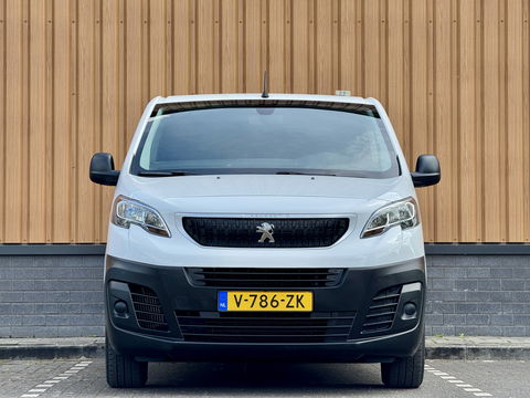 Peugeot Expert 231L 2.0 BlueHDI 120 DC Premium | 5 Persoons | Navigatie | Trekhaak | Apple Carplay | Android Auto | Cruise Control | Parkeersensoren Achter |