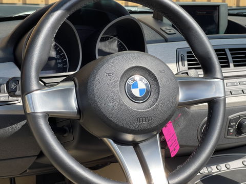 BMW Z4 Roadster 3.0i | Xenon | Airconditioning | Stoelverwarming | 18'' Lichtmetaal | Radio | Cruise Control |