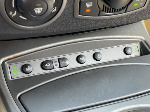BMW Z4 Roadster 3.0i | Xenon | Airconditioning | Stoelverwarming | 18'' Lichtmetaal | Radio | Cruise Control |