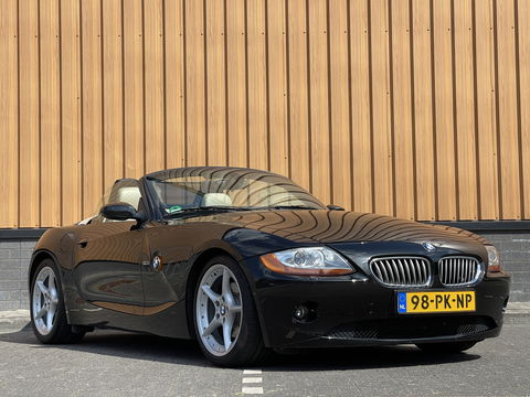 BMW Z4 Roadster 3.0i | Xenon | Airconditioning | Stoelverwarming | 18'' Lichtmetaal | Radio | Cruise Control |