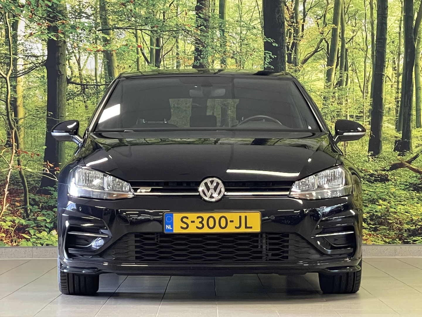 Volkswagen Golf 1.0 TSI Highline | Achteruitrijcamera | Adaptieve Cruise Control | Apple Carplay/Android Auto | Airconditioning | Parkeersensoren | DAB | Bluetooth |