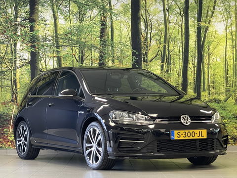 Volkswagen Golf 1.0 TSI Highline | Achteruitrijcamera | Adaptieve Cruise Control | Apple Carplay/Android Auto | Airconditioning | Parkeersensoren | DAB | Bluetooth |