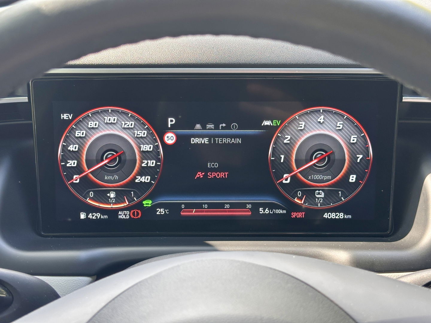 Hyundai Tucson 1.6 T-GDI PHEV Premium 4WD | Adaptive Cruise Control | Stoelverwarming/Verkoeling | KRELL | Stuurverwarming | Apple Carplay | Android Auto | 360 Camera | Elektrische Stoel + Memory | 19" Lichtmetaal