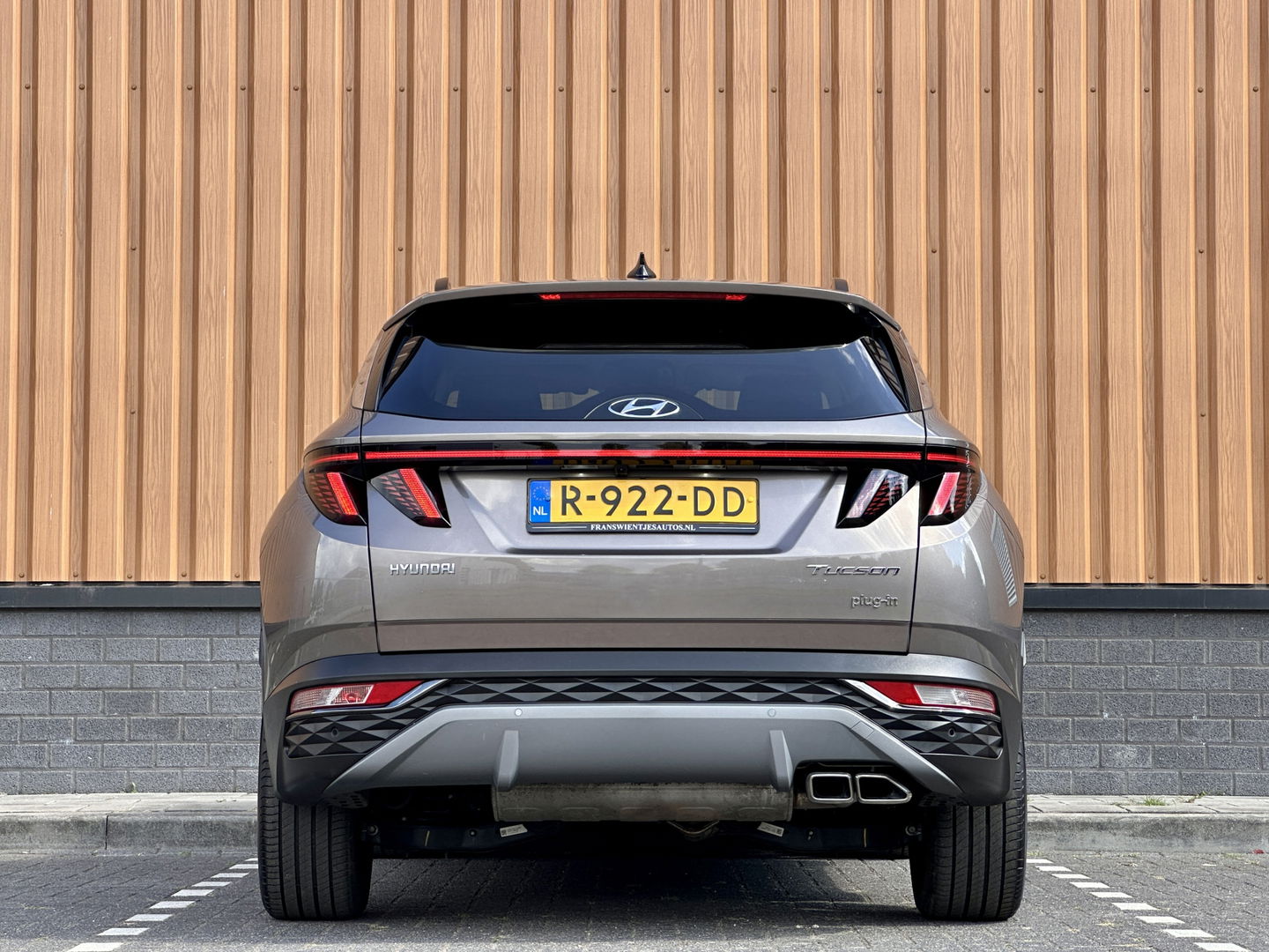 Hyundai Tucson 1.6 T-GDI PHEV Premium 4WD | Adaptive Cruise Control | Stoelverwarming/Verkoeling | KRELL | Stuurverwarming | Apple Carplay | Android Auto | 360 Camera | Elektrische Stoel + Memory | 19" Lichtmetaal