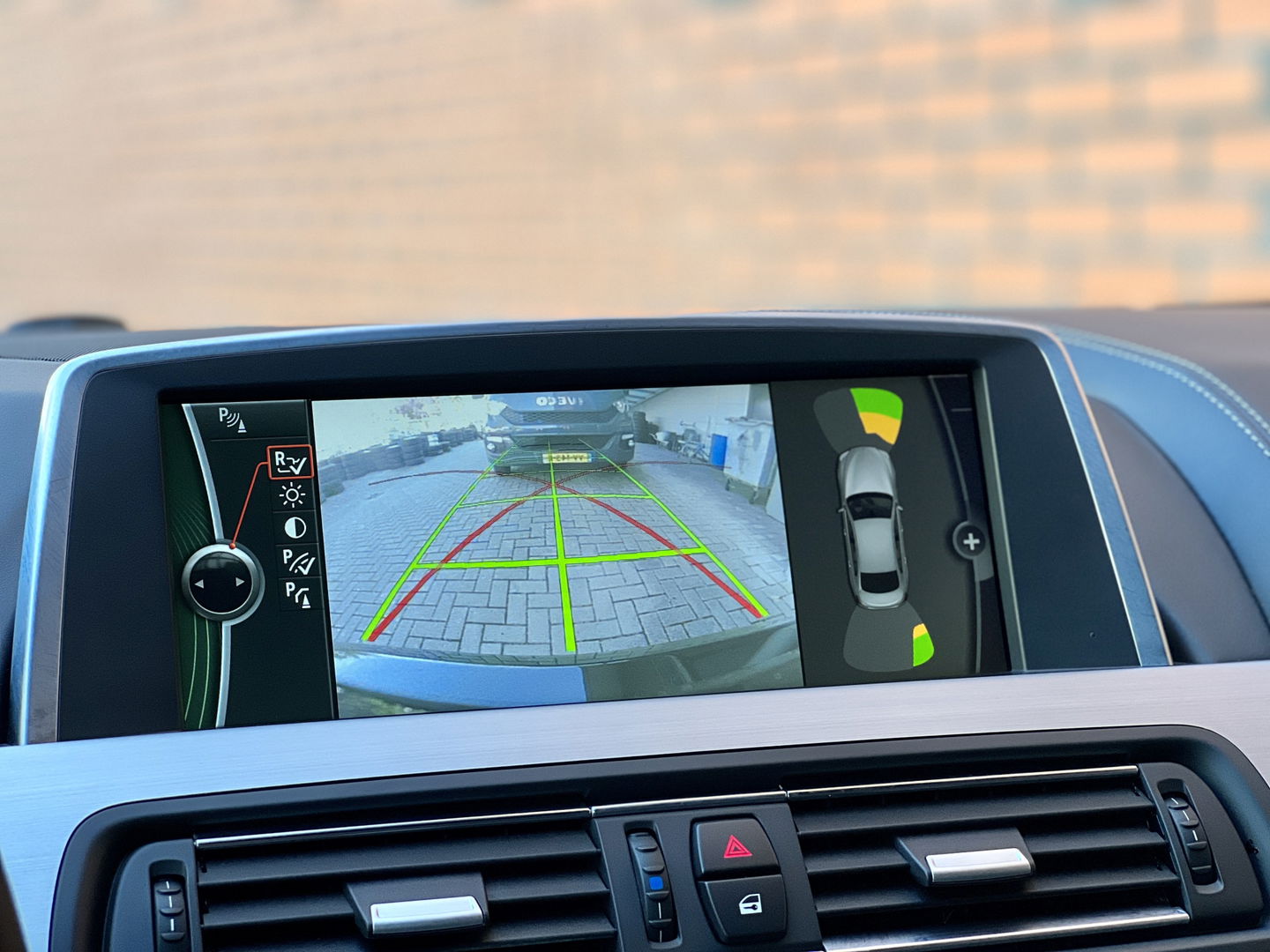 BMW 6 Serie Gran Coupé 640i High Executive | Dealer Onderhouden | Panoramadak | Head-Up Display | Elektrische Stoel + Geheugenfunctie | Lederen Bekleding | Stoelverwarming