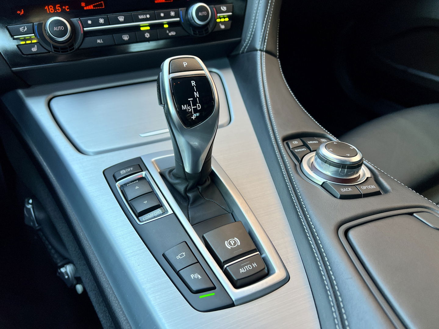 BMW 6 Serie Gran Coupé 640i High Executive | Dealer Onderhouden | Panoramadak | Head-Up Display | Elektrische Stoel + Geheugenfunctie | Lederen Bekleding | Stoelverwarming