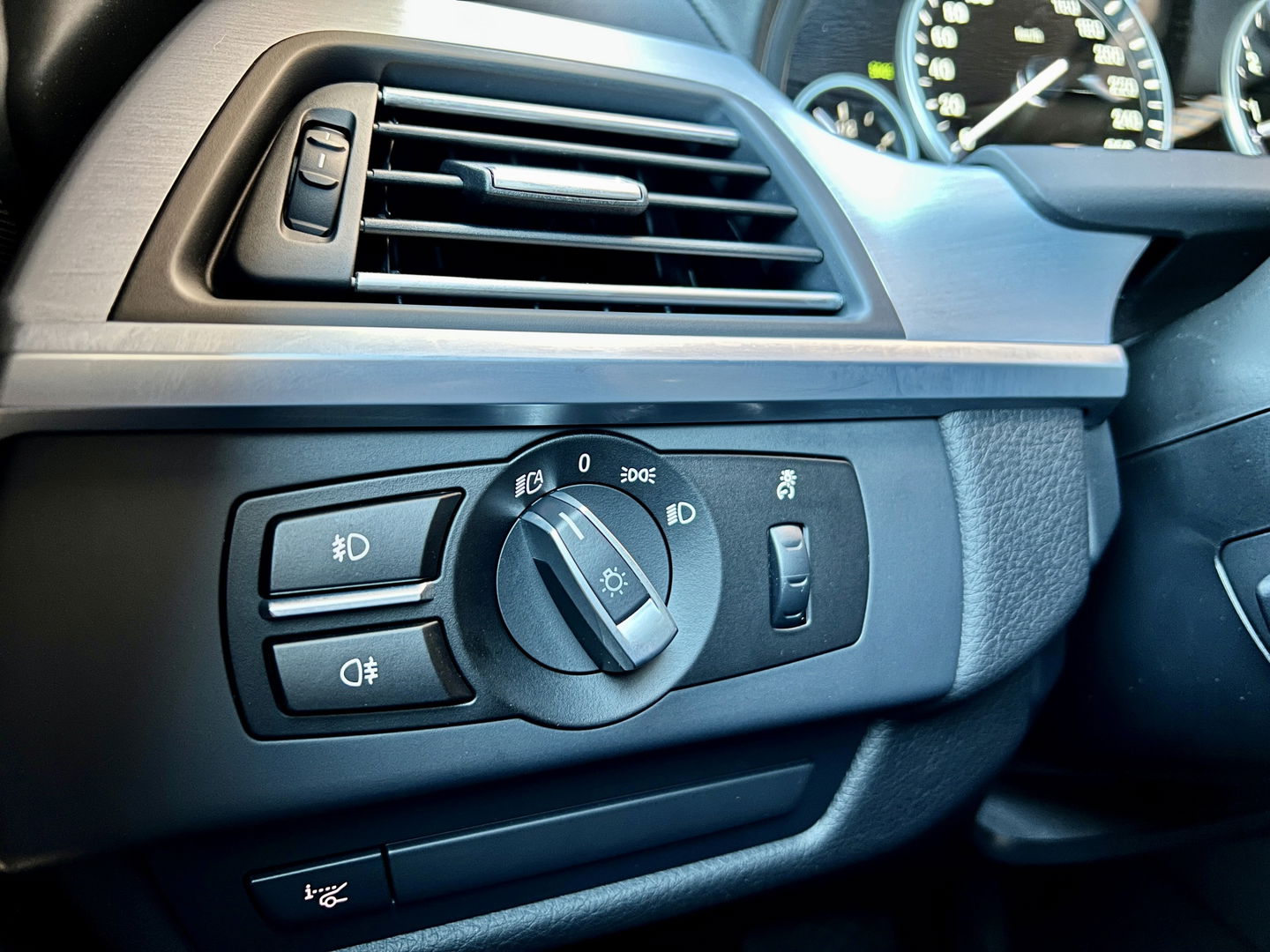 BMW 6 Serie Gran Coupé 640i High Executive | Dealer Onderhouden | Panoramadak | Head-Up Display | Elektrische Stoel + Geheugenfunctie | Lederen Bekleding | Stoelverwarming