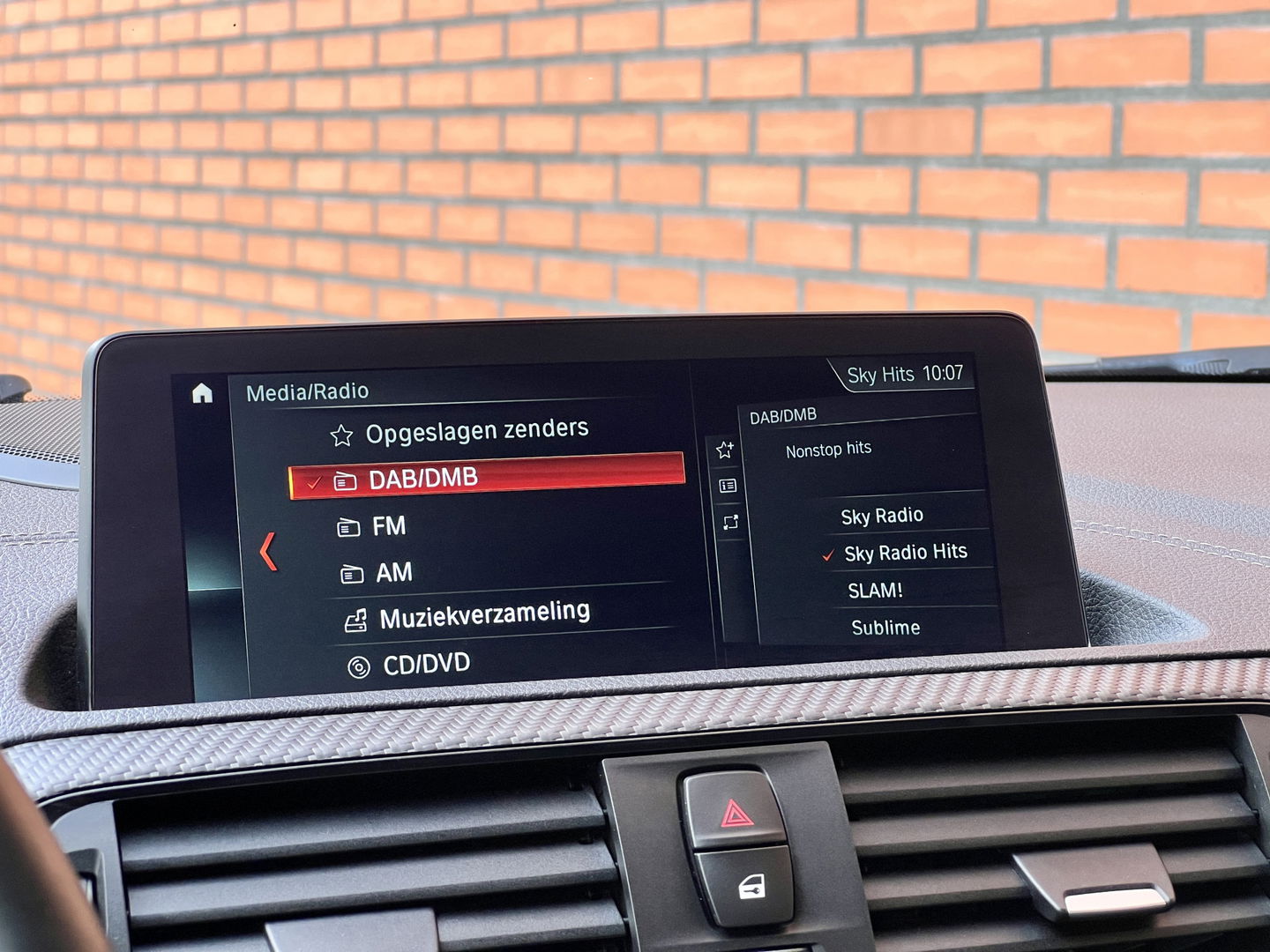 BMW M2 DCT Coupé | 370 PK! | Harman/Kardon | DAB | Leder | Carbon | Camera | 19" Lichtmetaal | Lane Assist | LED | Memory Seat | Navigatie | Cruise Control |