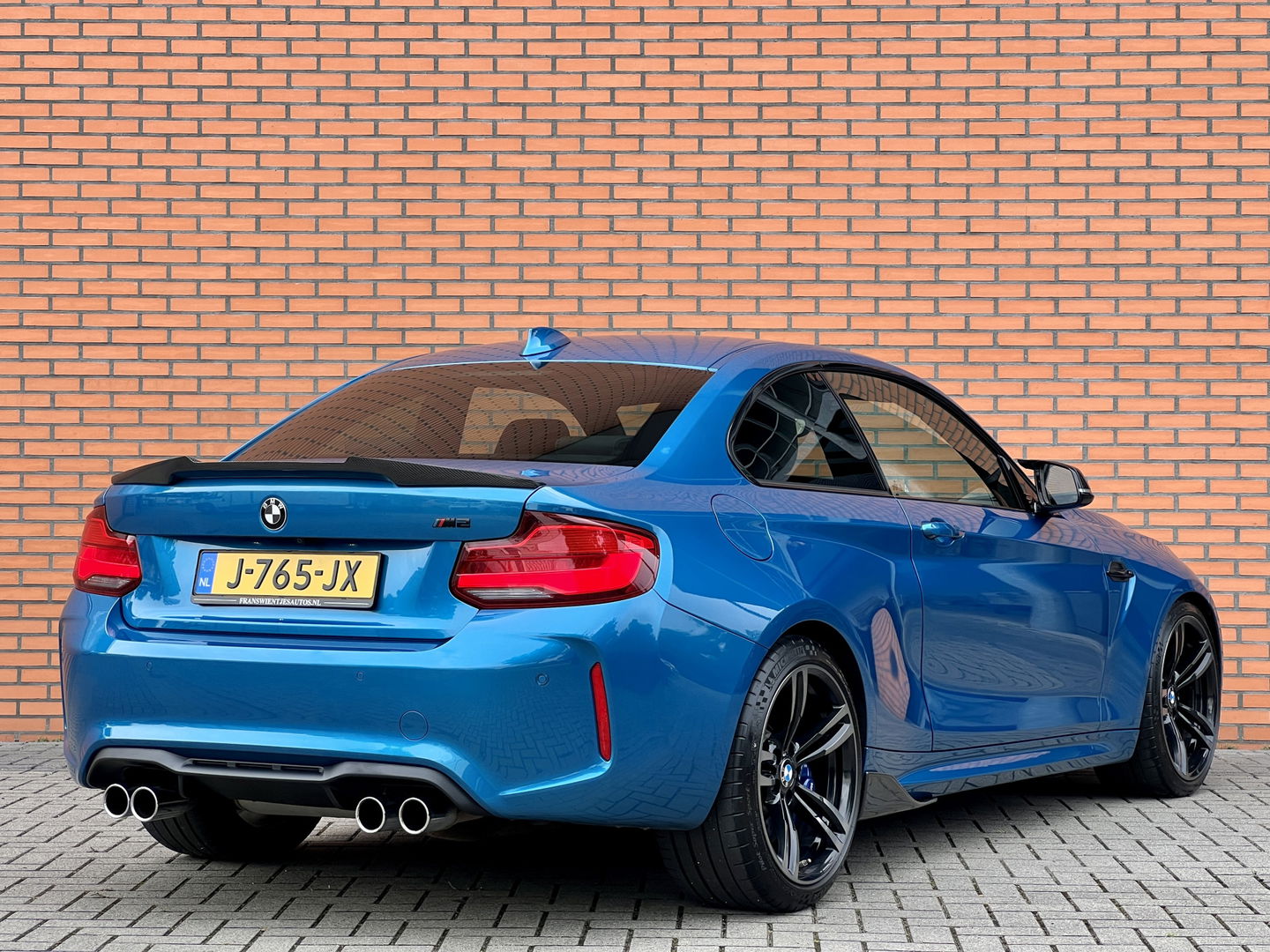 BMW M2 DCT Coupé | 370 PK! | Harman/Kardon | DAB | Leder | Carbon | Camera | 19" Lichtmetaal | Lane Assist | LED | Memory Seat | Navigatie | Cruise Control |