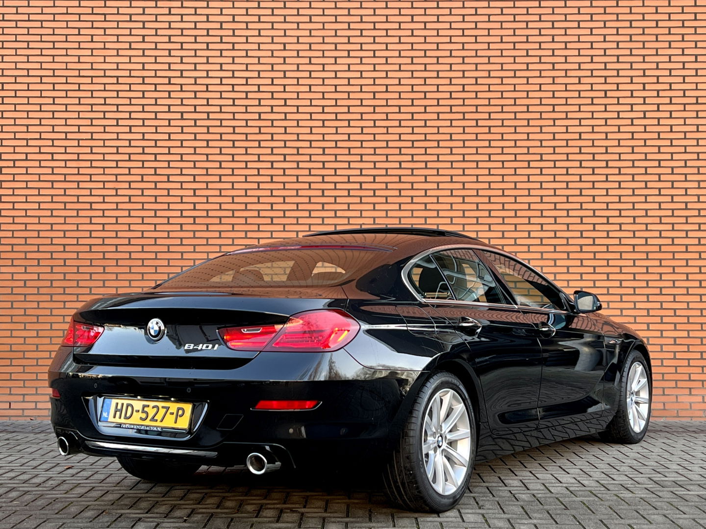 BMW 6 Serie Coupé 640i High Executive | 320 PK! | Panoramadak | Leder | Harman/Kardon | Lane Assist |  Camera | Head-Up Display | Softclose | Led |