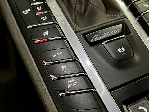 Porsche Macan 2.0 | Bose | Leder | Camera | Led | Navigatie | Stoelverwarming | Elektrische Achterklep |