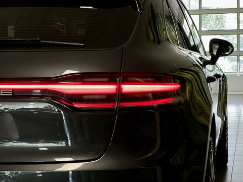 Porsche Macan 2.0 | Bose | Leder | Camera | Led | Navigatie | Stoelverwarming | Elektrische Achterklep |