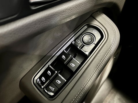 Porsche Macan 2.0 | Bose | Leder | Camera | Led | Navigatie | Stoelverwarming | Elektrische Achterklep |