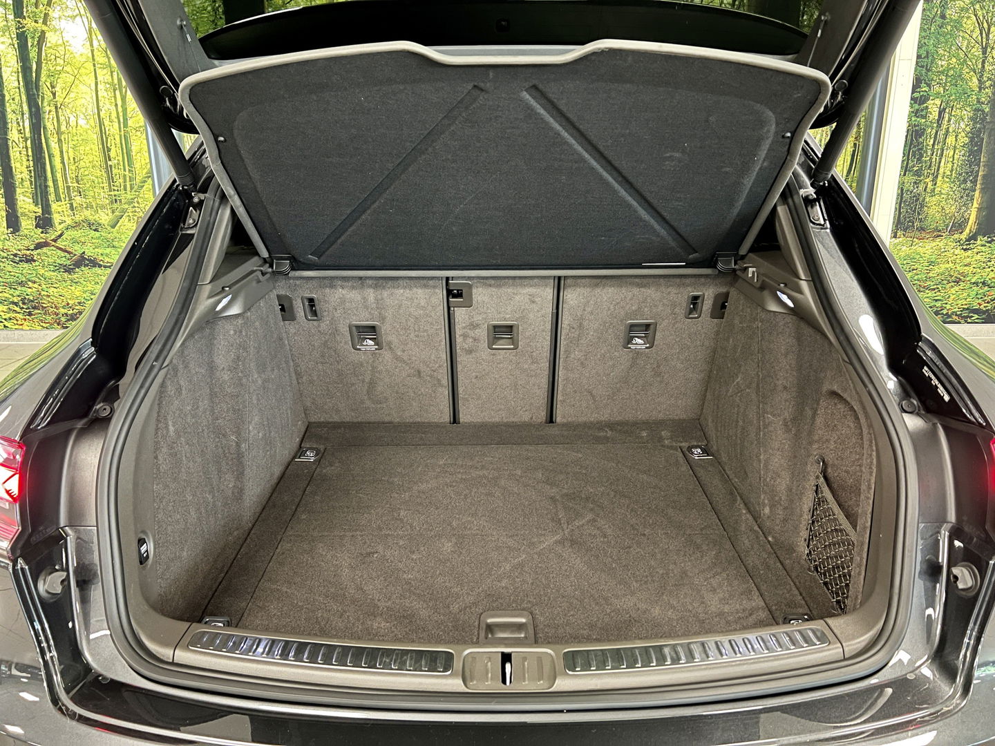 Porsche Macan 2.0 | Bose | Leder | Camera | Led | Navigatie | Stoelverwarming | Elektrische Achterklep |