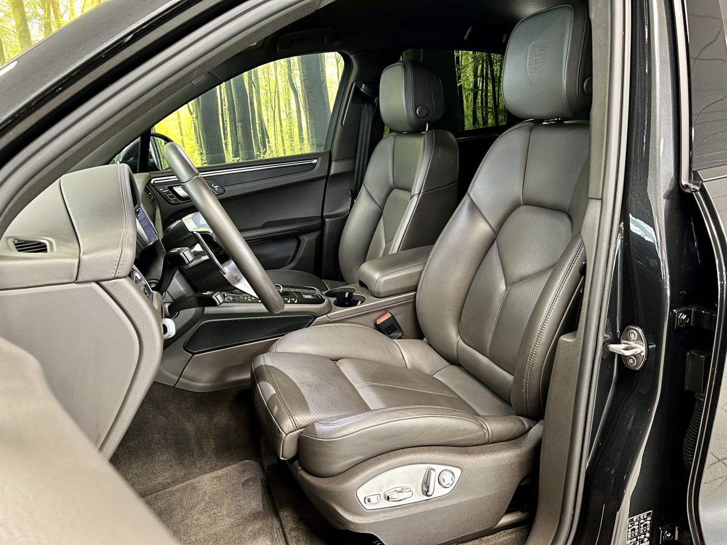 Porsche Macan 2.0 | Bose | Leder | Camera | Led | Navigatie | Stoelverwarming | Elektrische Achterklep |