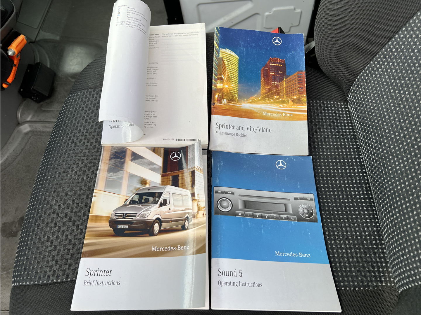 Mercedes-Benz 516CDI | Automaat! | Unieke basis voor oprijwagen | Dubbel Lucht | Airconditioning | Bard Wall-Mount |
