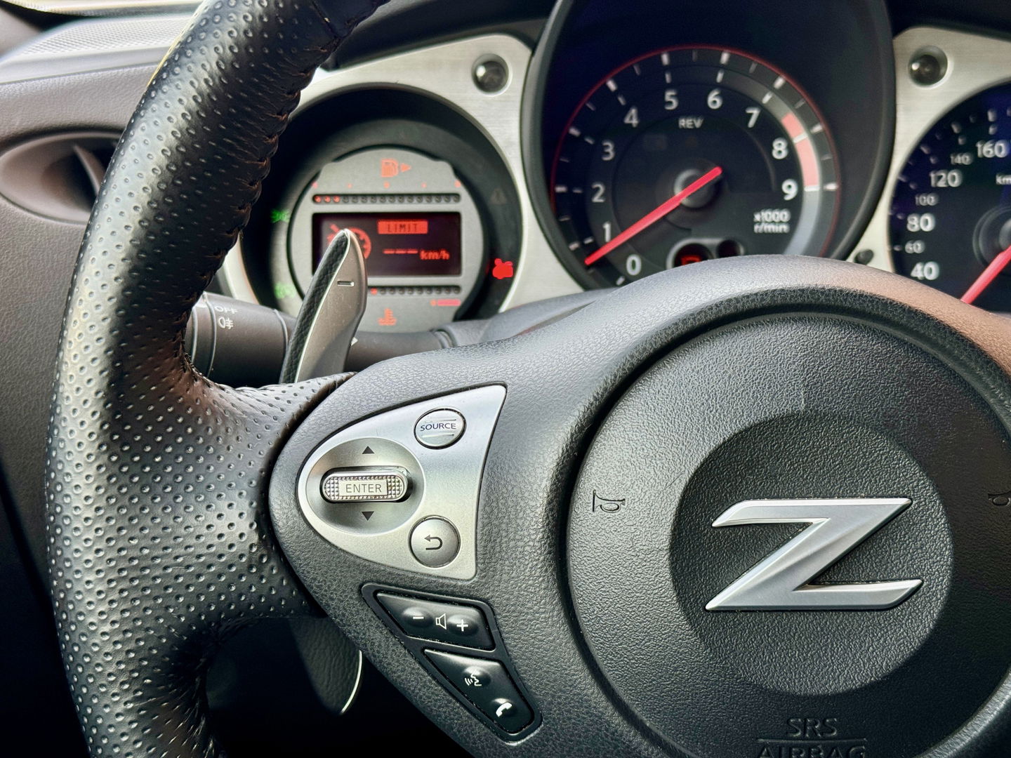 Nissan 370Z Roadster 3.7 V6 Pack | 328 PK! | Achteruitrijcamera | Stoelventilatie | Bose | Keyless Entry | Bluetooth |