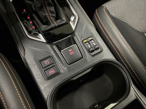Subaru XV 1.6i Luxury | Achteruitrijcamera | Cruise Control | Navigatie | Apple Carplay | Android Auto | Trekhaak | Stoelverwarming | Airconditioning