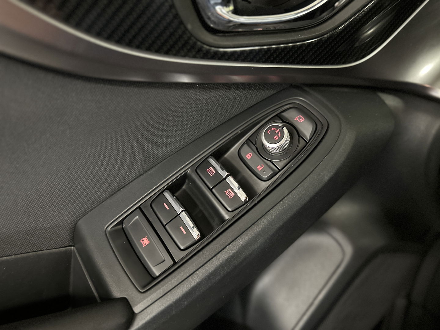 Subaru XV 1.6i Luxury | Achteruitrijcamera | Cruise Control | Navigatie | Apple Carplay | Android Auto | Trekhaak | Stoelverwarming | Airconditioning