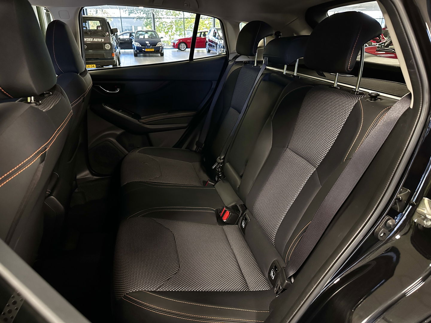 Subaru XV 1.6i Luxury | Achteruitrijcamera | Cruise Control | Navigatie | Apple Carplay | Android Auto | Trekhaak | Stoelverwarming | Airconditioning