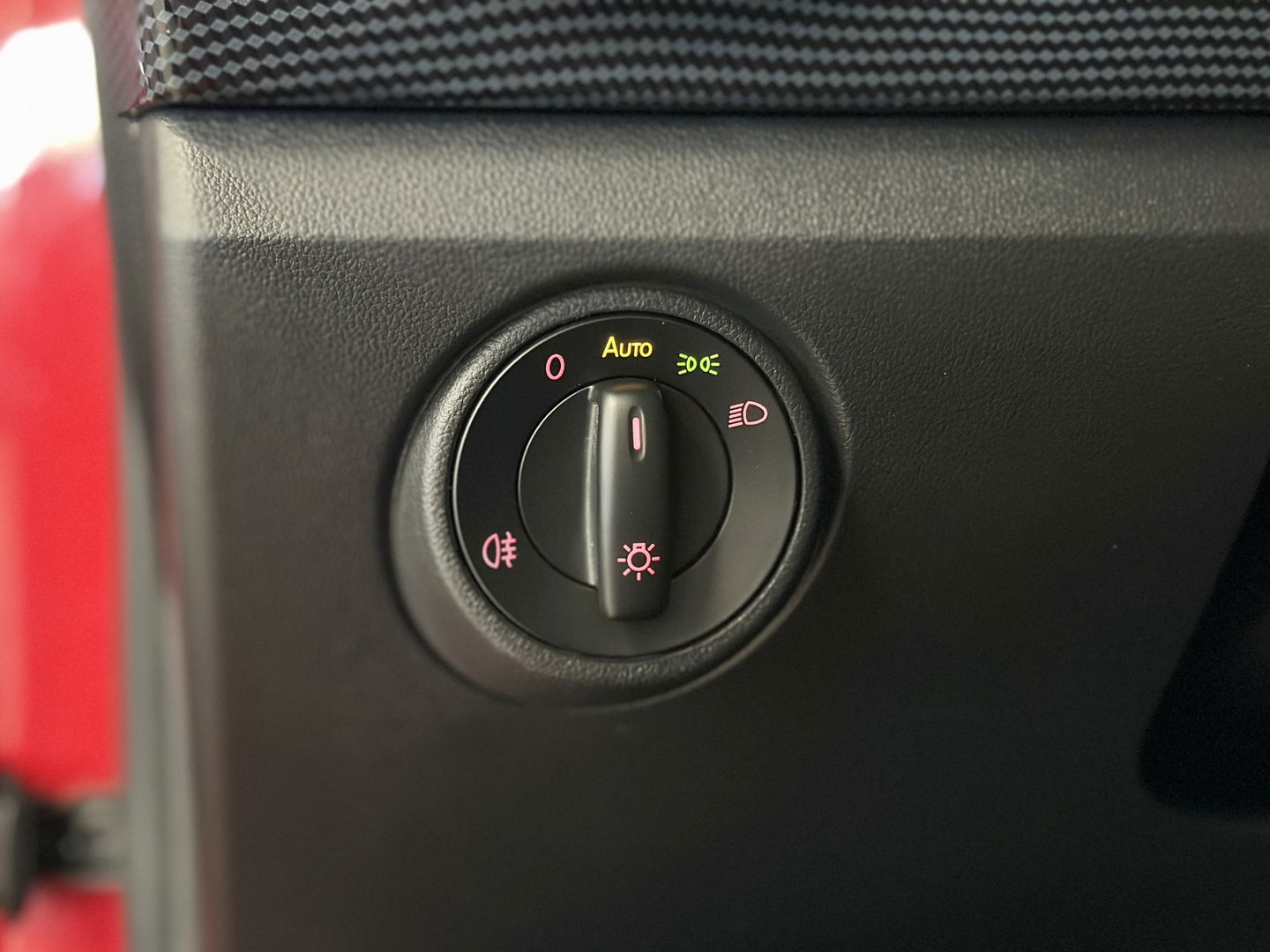 Volkswagen up! 1.0 BMT move up! | Dealer Onderhouden! | Airconditioning | DAB | Bluetooth | Stop&GO | Automatische verlichting |