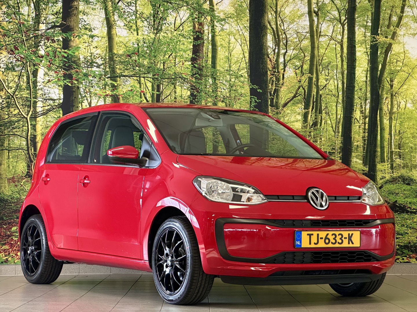 Volkswagen up! 1.0 BMT move up! | Dealer Onderhouden! | Airconditioning | DAB | Bluetooth | Stop&GO | Automatische verlichting |