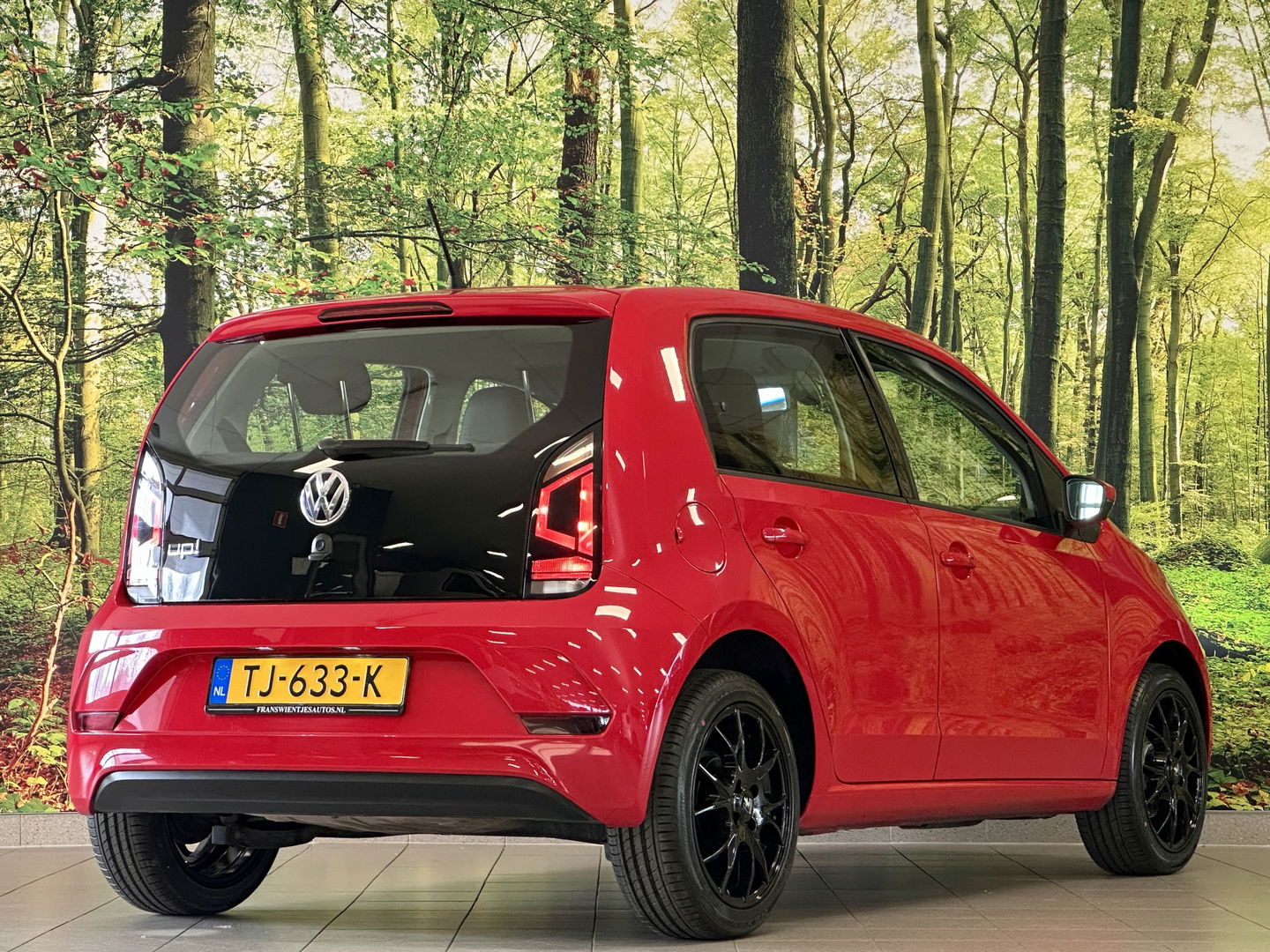 Volkswagen up! 1.0 BMT move up! | Dealer Onderhouden! | Airconditioning | DAB | Bluetooth | Stop&GO | Automatische verlichting |