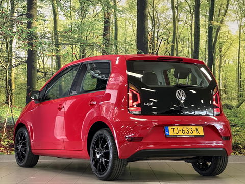 Volkswagen up! 1.0 BMT move up! | Dealer Onderhouden! | Airconditioning | DAB | Bluetooth | Stop&GO | Automatische verlichting |
