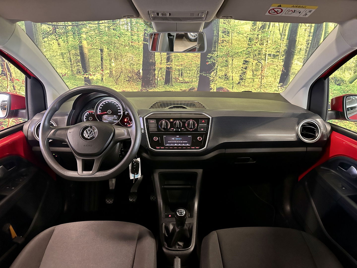 Volkswagen up! 1.0 BMT move up! | Dealer Onderhouden! | Airconditioning | DAB | Bluetooth | Stop&GO | Automatische verlichting |