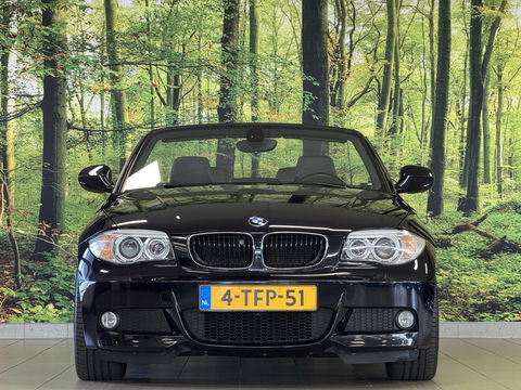 BMW 1 Serie Cabrio 118i M Sport Edition | Origineel Nederlands! | M Pakket | Leder | Navigatie | Cruise Control | Stoelverwarming | Parkeersensoren Achter | Airconditioning | Lichtmetaal 17'' |