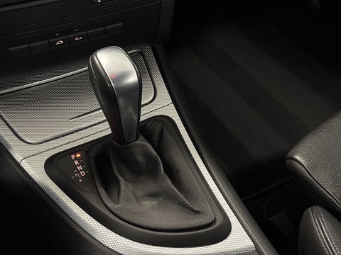 BMW 1 Serie Cabrio 118i M Sport Edition | Origineel Nederlands! | M Pakket | Leder | Navigatie | Cruise Control | Stoelverwarming | Parkeersensoren Achter | Airconditioning | Lichtmetaal 17'' |