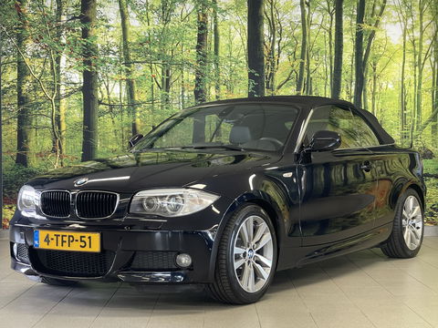 BMW 1 Serie Cabrio 118i M Sport Edition | Origineel Nederlands! | M Pakket | Leder | Navigatie | Cruise Control | Stoelverwarming | Parkeersensoren Achter | Airconditioning | Lichtmetaal 17'' |
