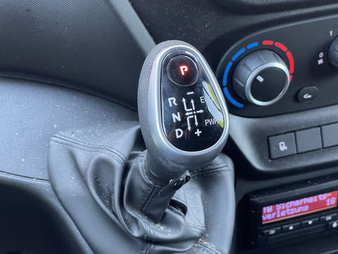 Iveco 35S18 | Handel/Export | Rijdbare Schade | Cruise Control |  Apple Carplay/Android Auto | Airconditioning | DAB | Bluetooth |