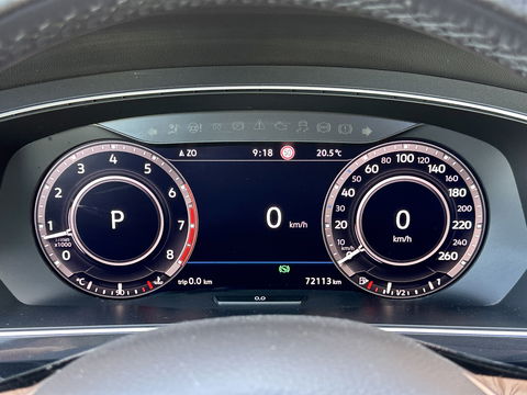 Volkswagen Tiguan 1.4 TSI ACT R-line | Panoramadak | Adaptive Cruise Control | Achteruitrijcamera | Keyless Go/Entry | Stoelverwarming | Bluetooth | DAB |