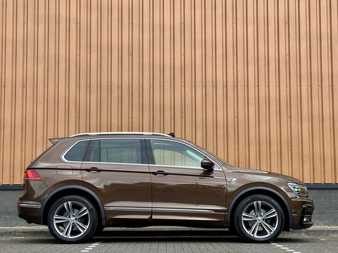 Volkswagen Tiguan 1.4 TSI ACT R-line | Panoramadak | Adaptive Cruise Control | Achteruitrijcamera | Keyless Go/Entry | Stoelverwarming | Bluetooth | DAB |