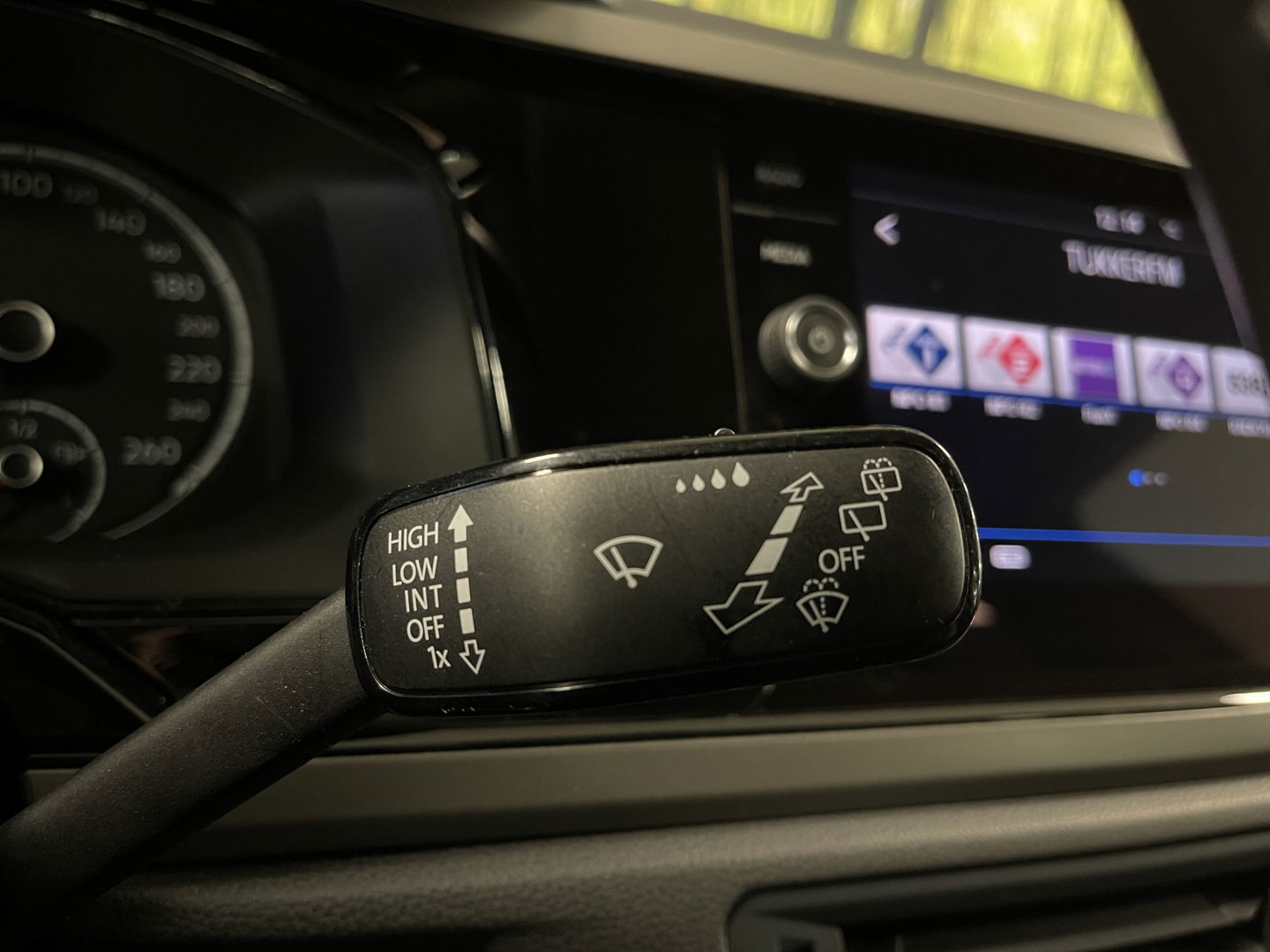 Volkswagen Polo 1.0 TSI Comfortline | Cruise Control | Apple Carplay | Android Auto | Centrale Deurvergrendeling | Airco | Automatische Verlichting |