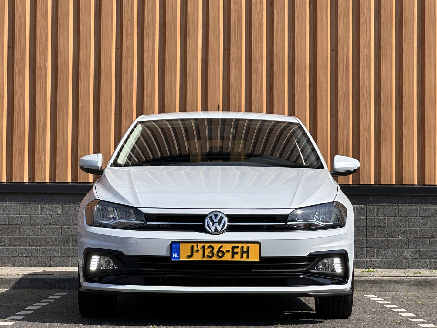 Volkswagen Polo 1.0 TSI Comfortline | Cruise Control | Apple Carplay | Android Auto | Centrale Deurvergrendeling | Airco | Automatische Verlichting |
