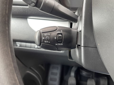 Opel Vivaro 2.0 CDTI L3H1 DC Edition | Airconditioning | 6 Zitplaatsen | Cruise Control | Bluetooth | Parkeersensoren Achter |