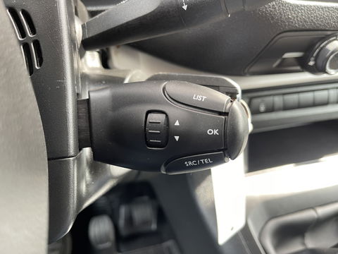 Opel Vivaro 2.0 CDTI L3H1 DC Edition | Airconditioning | 6 Zitplaatsen | Cruise Control | Bluetooth | Parkeersensoren Achter |