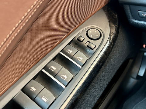 BMW 6 Serie Cabrio 640i High Executive | 320 PK! | Head-Up Display | Softclose | Xenon | 20" Lichtmetaal | Camera | Lederen Bekleding