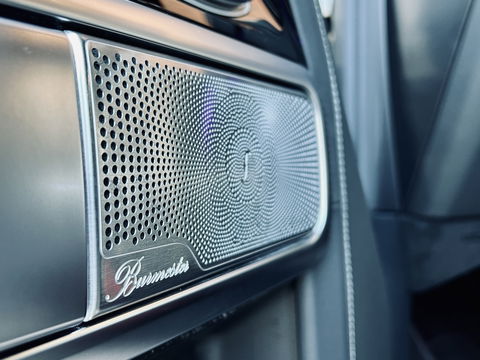 Mercedes-Benz G-Klasse 63 Premium Plus | AMG | V8 | Burmester | 22" Lichtmetaal | Lederen bekleding | Massage | Widescreen | Alcantara hemelbekleding | Schuif/kantel dak |