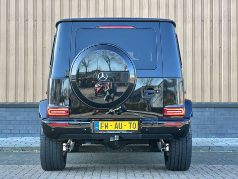 Mercedes-Benz G-Klasse 63 Premium Plus | AMG | V8 | Burmester | 22" Lichtmetaal | Lederen bekleding | Massage | Widescreen | Alcantara hemelbekleding | Schuif/kantel dak |