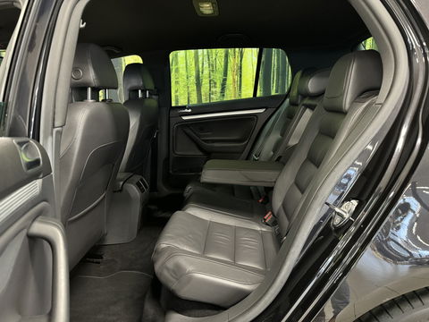 Volkswagen Golf 3.2 R32 | 5 Deurs | 250 PK! | 6 Cilinder | Youngtimer | Leder | 6 Versnellingen | Navigatie | Airconditioning | Parkeersensoren | 18" Lichtmetaal | Xenon | Stoelverwarming |