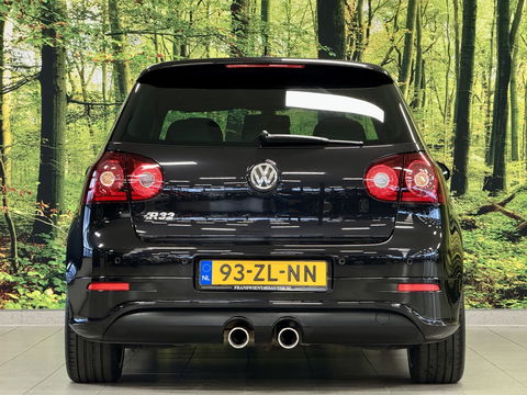 Volkswagen Golf 3.2 R32 | 5 Deurs | 250 PK! | 6 Cilinder | Youngtimer | Leder | 6 Versnellingen | Navigatie | Airconditioning | Parkeersensoren | 18" Lichtmetaal | Xenon | Stoelverwarming |