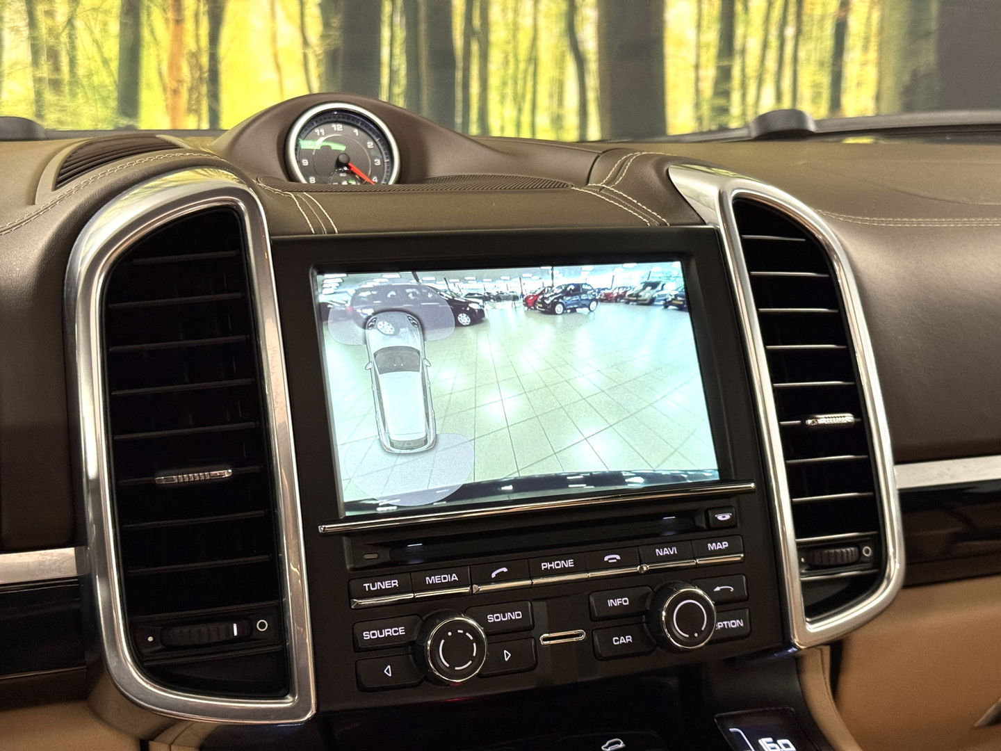 Porsche Cayenne 3.6 S | 421 PK! | Panoramadak | 21" Lichtmetaal | Sportchrono Pakket | Elektrische Stoelen + Geheugen