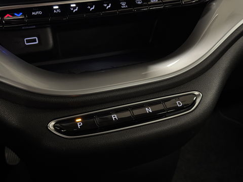 Fiat 500 Icon 42 kWh | Navigatie | Cruise Control | 16" Lichtmetaal | Lane Assist | Apple Carplay | Android Auto | DAB | Keyless Go |
